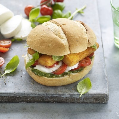 Broodje Visstick op Italiaanse bol