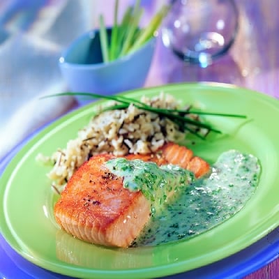 Zalm met mosterd-spinaziesaus