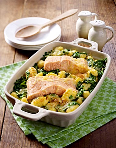 Ovengerecht met zalm en spinazie